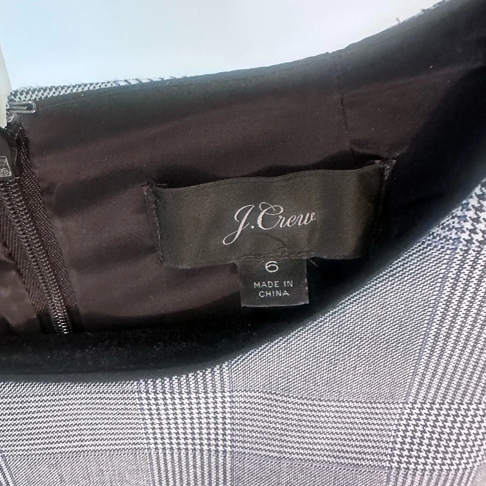 J Crew Seamed shift dress in glen plaid Italian gauzy wool blend Size 6 - Picture 6 of 10